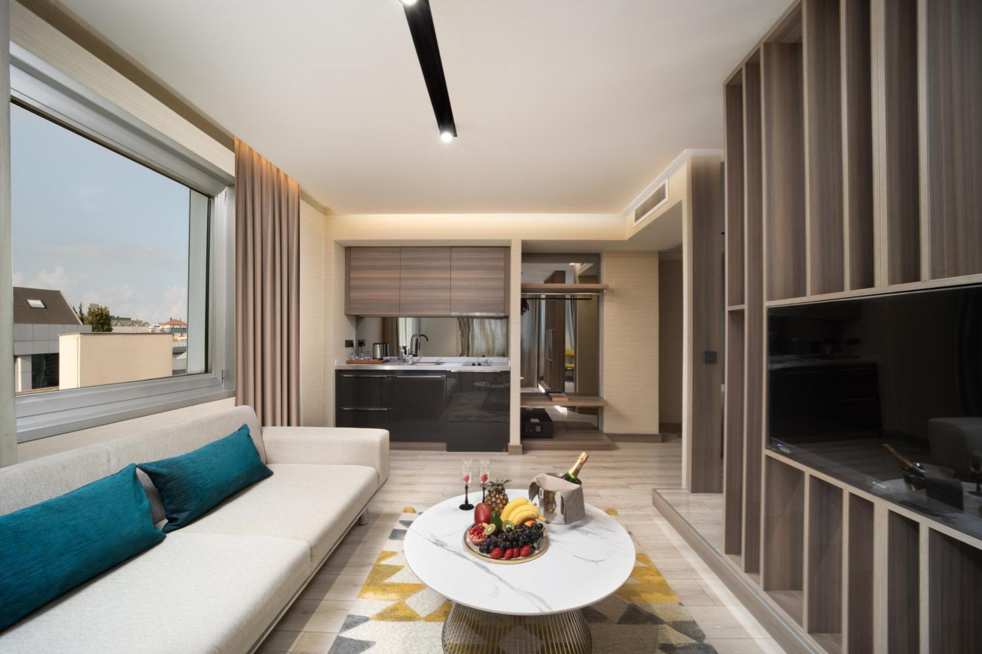 Nish Palace Exlusive Suites Provincia di Provincia di Istanbul Esterno foto