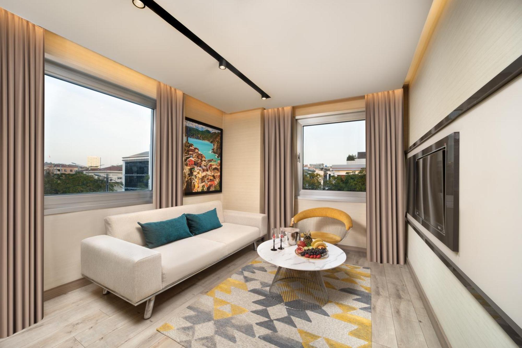 Nish Palace Exlusive Suites Provincia di Provincia di Istanbul Esterno foto