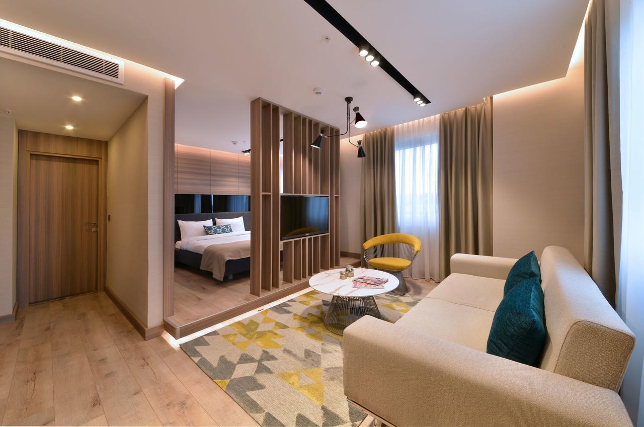 Nish Palace Exlusive Suites Provincia di Provincia di Istanbul Esterno foto